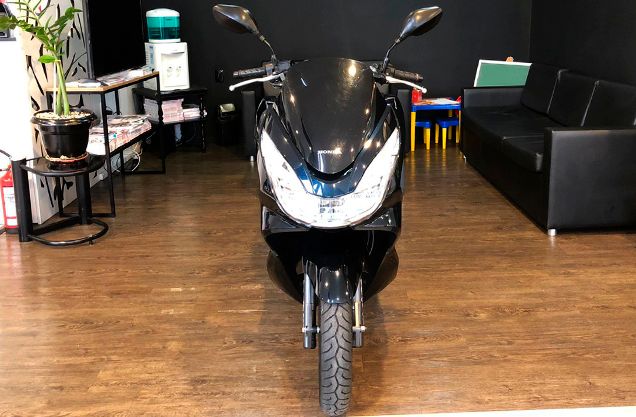 Honda PCX 150 AZUL 2018/2018 VALECROSS HONDA DREAM LAJEADO / Carros no Vale