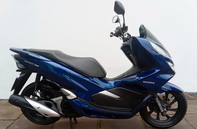 Honda PCX 150 AZUL 2020/2020 VALECROSS HONDA DREAM LAJEADO / Carros no Vale