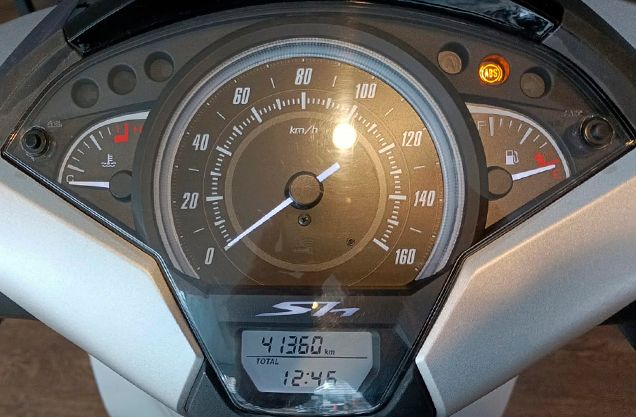 Honda SH 150I PRATA 2017/2017 VALECROSS HONDA DREAM LAJEADO / Carros no Vale