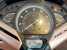 Honda SH 150I DELUXE PRETA 2018/2018 VALECROSS HONDA DREAM LAJEADO / Carros no Vale