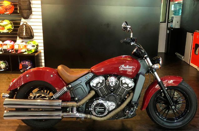 INDIAN SCOUT VERMELHA 2016/2016 VALECROSS HONDA DREAM LAJEADO / Carros no Vale