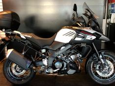 Suzuki DL 1000 XT V-STROM BRANCA 2018/2019 VALECROSS HONDA DREAM LAJEADO / Carros no Vale