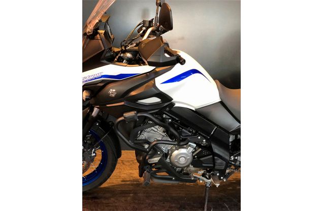 Suzuki DL 650XT V-STROM BRANCA 2019/2020 VALECROSS HONDA DREAM LAJEADO / Carros no Vale