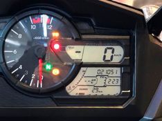 Suzuki DL 650XT V-STROM BRANCA 2019/2020 VALECROSS HONDA DREAM LAJEADO / Carros no Vale