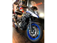 Suzuki DL 650XT V-STROM BRANCA 2019/2020 VALECROSS HONDA DREAM LAJEADO / Carros no Vale