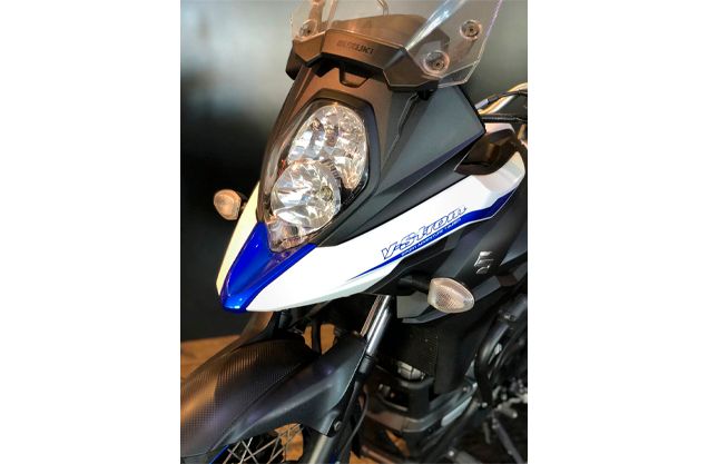 Suzuki DL 650XT V-STROM BRANCA 2019/2020 VALECROSS HONDA DREAM LAJEADO / Carros no Vale