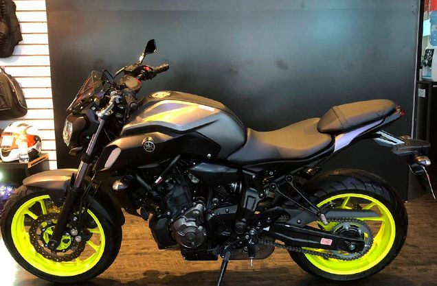 Yamaha MT-07 CINZA 2018/2019 VALECROSS HONDA DREAM LAJEADO / Carros no Vale