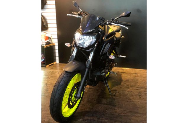 Yamaha MT-07 CINZA 2018/2019 VALECROSS HONDA DREAM LAJEADO / Carros no Vale