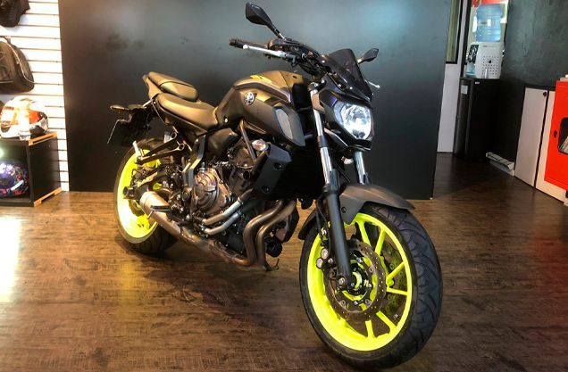 Yamaha MT-07 CINZA 2018/2019 VALECROSS HONDA DREAM LAJEADO / Carros no Vale