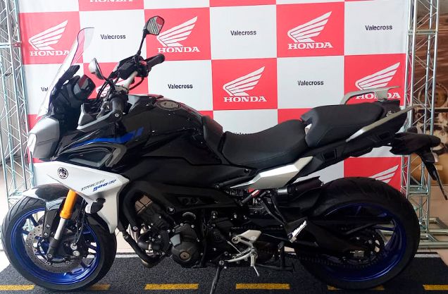 YAMAHA MT-09 TRACER GT PRETA 2019/2020 VALECROSS HONDA DREAM LAJEADO / Carros no Vale