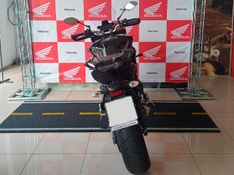 YAMAHA MT-09 TRACER GT PRETA 2019/2020 VALECROSS HONDA DREAM LAJEADO / Carros no Vale