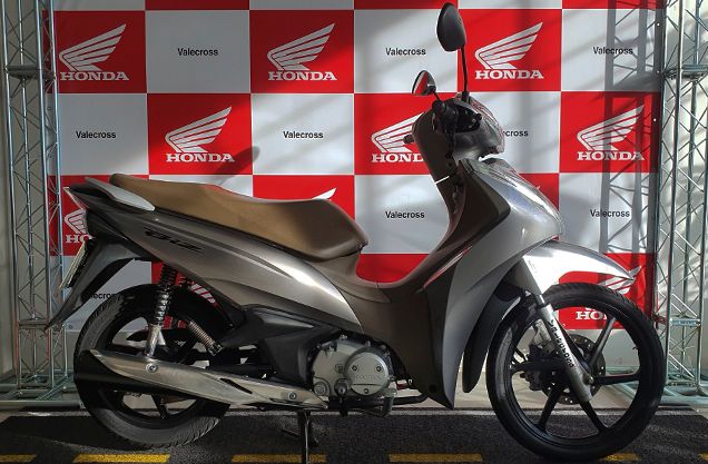 Honda BIZ 125 PRATA 2019/2019 VALECROSS HONDA DREAM LAJEADO / Carros no Vale