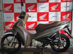 Honda BIZ 125 PRATA 2019/2019 VALECROSS HONDA DREAM LAJEADO / Carros no Vale