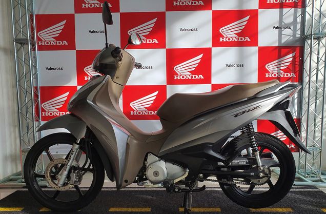 Honda BIZ 125 PRATA 2019/2019 VALECROSS HONDA DREAM LAJEADO / Carros no Vale