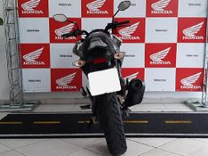 HONDA CB 250F ABS PRATA 2018/2018 VALECROSS HONDA DREAM LAJEADO / Carros no Vale