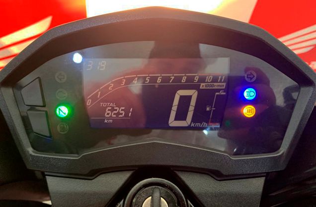 Honda CB 250F ABS S CINZA 2021/2021 VALECROSS HONDA DREAM LAJEADO / Carros no Vale