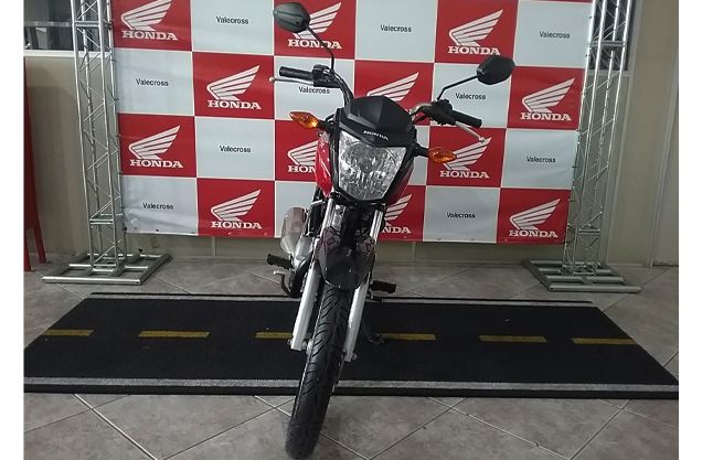 Honda CG 125I FAN VERMELHA 2018/2018 VALECROSS HONDA DREAM LAJEADO / Carros no Vale