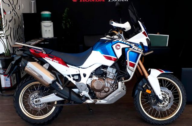 Honda CRF 1000L AFRICA TWIN ADVENTURE SPORTS BRANCA 2019/2020 VALECROSS HONDA DREAM LAJEADO / Carros no Vale