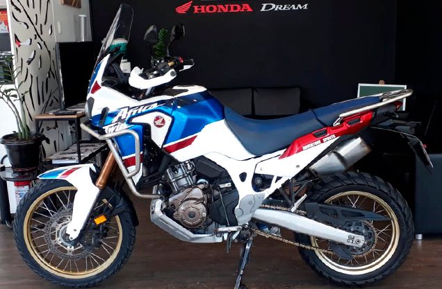 Honda CRF 1000L AFRICA TWIN ADVENTURE SPORTS BRANCA 2019/2020 VALECROSS HONDA DREAM LAJEADO / Carros no Vale