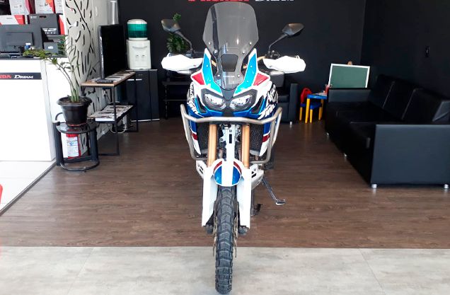 Honda CRF 1000L AFRICA TWIN ADVENTURE SPORTS BRANCA 2019/2020 VALECROSS HONDA DREAM LAJEADO / Carros no Vale