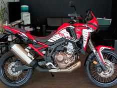 Honda CRF 1100L Africa Twin VERMELHA 2021/2021 VALECROSS HONDA DREAM LAJEADO / Carros no Vale