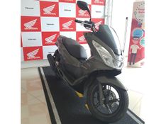 HONDA PCX 150 CINZA 2016/2016 VALECROSS HONDA DREAM LAJEADO / Carros no Vale