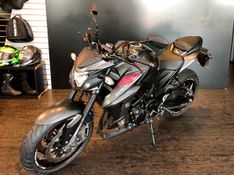 Suzuki GSX-S 750 PRETA 2018/2019 VALECROSS HONDA DREAM LAJEADO / Carros no Vale