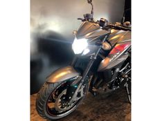 Suzuki GSX-S 750 PRETA 2018/2019 VALECROSS HONDA DREAM LAJEADO / Carros no Vale