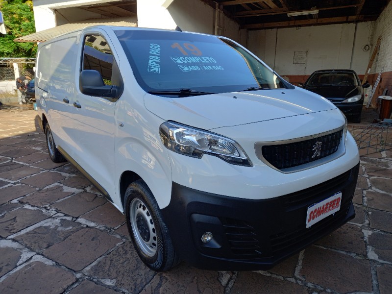 PEUGEOT EXPERT BUSINESS PACK 1.6 TURBO 2018/2019 SCHAEFER AUTOMÓVEIS TEUTÔNIA / Carros no Vale