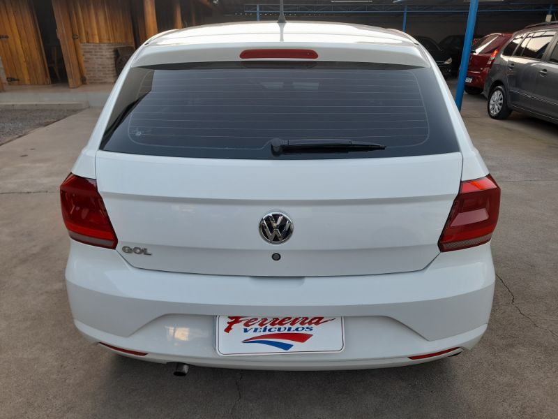 Volkswagen GOL TRENDLINE 1.0 2018 FERREIRA VEÍCULOS VENÂNCIO AIRES / Carros no Vale