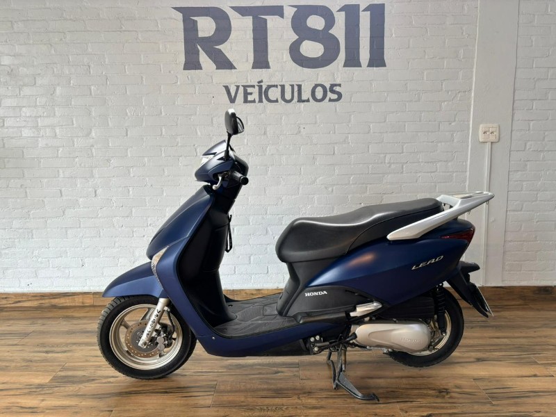 HONDA MOTOS LEAD 110 2013/2014 RT 811 VEÍCULOS ARROIO DO MEIO / Carros no Vale