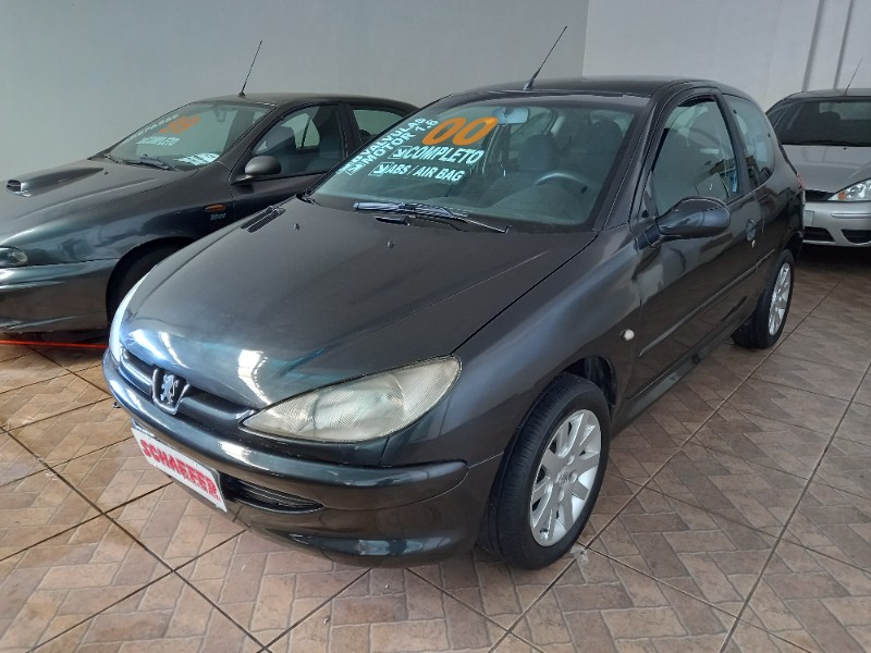 PEUGEOT 206 1.6 SOLEIL 8V 2000/2000 SCHAEFER AUTOMÓVEIS TEUTÔNIA / Carros no Vale