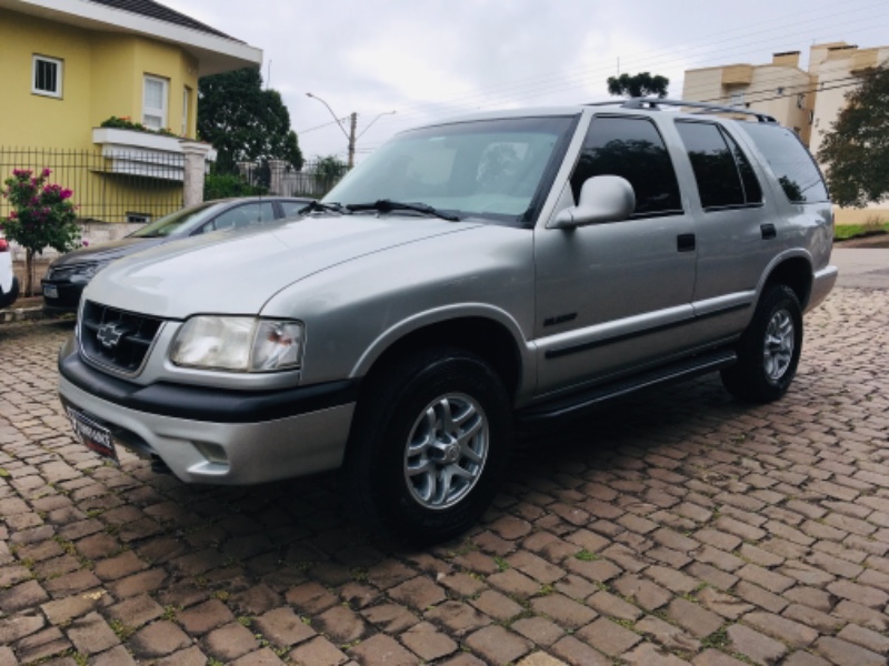 BLAZER 2.5 DLX 4X4 8V