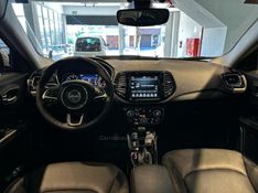 JEEP COMPASS 2.0 16V LIMITED 4X4 2018/2018 PRIDE MOTORS CAXIAS DO SUL / Carros no Vale