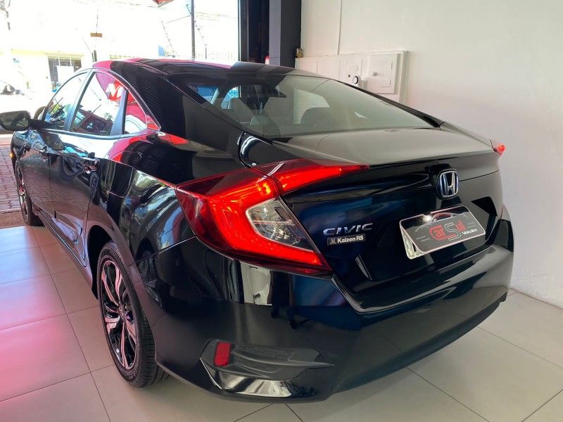 Honda CIVIC SEDAN EX 2017 CARSUL VEÍCULOS LAJEADO / Carros no Vale