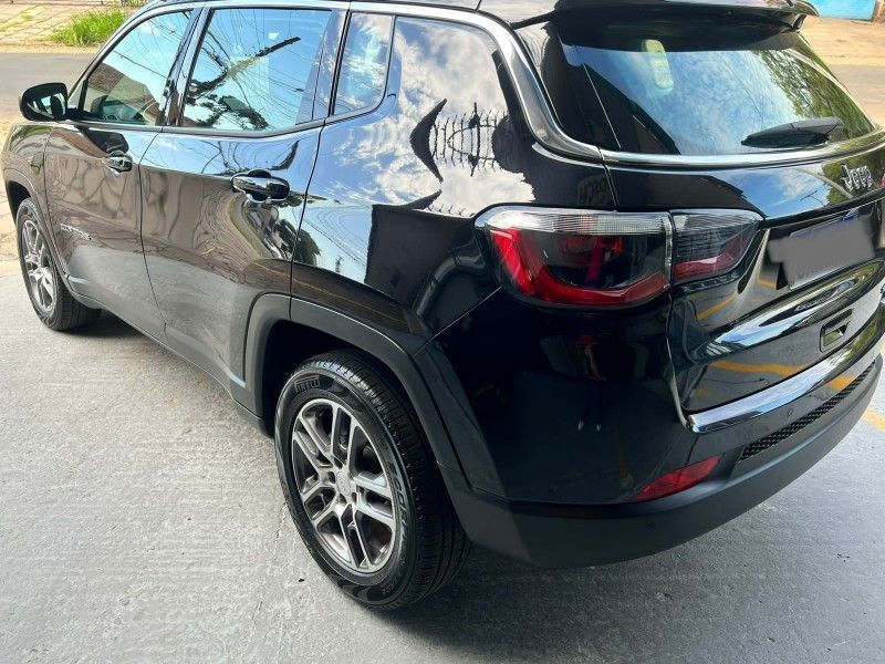Jeep COMPASS SPORT 2.0 2021 CARSUL VEÍCULOS LAJEADO / Carros no Vale
