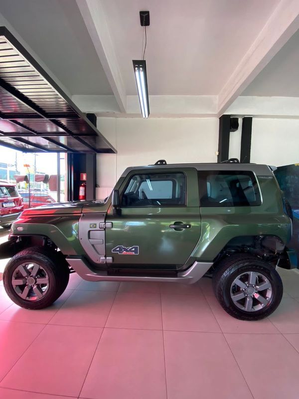 Troller T-4 XLT 3.2 2017 CARSUL VEÍCULOS LAJEADO / Carros no Vale