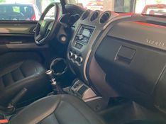 Troller T-4 XLT 3.2 2017 CARSUL VEÍCULOS LAJEADO / Carros no Vale