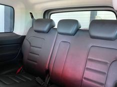 Troller T-4 XLT 3.2 2017 CARSUL VEÍCULOS LAJEADO / Carros no Vale