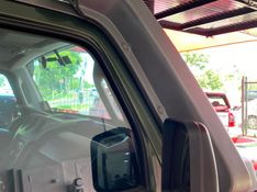 Troller T-4 XLT 3.2 2017 CARSUL VEÍCULOS LAJEADO / Carros no Vale