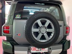Troller T-4 XLT 3.2 2017 CARSUL VEÍCULOS LAJEADO / Carros no Vale