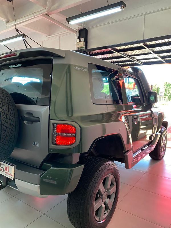 Troller T-4 XLT 3.2 2017 CARSUL VEÍCULOS LAJEADO / Carros no Vale