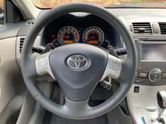 Toyota COROLLA XEi 2.0 2014 CARSUL VEÍCULOS LAJEADO / Carros no Vale