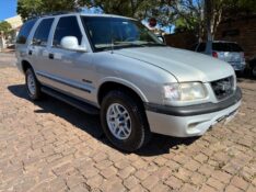 CHEVROLET BLAZER 2.5 DLX 4X4 8V 1999/1999 COMPLETO VEÍCULOS GUAPORÉ / Carros no Vale