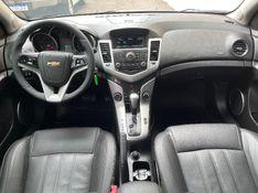 Chevrolet CRUZE SEDAN LT 1.8 2014 IDEAL VEÍCULOS LAJEADO / Carros no Vale