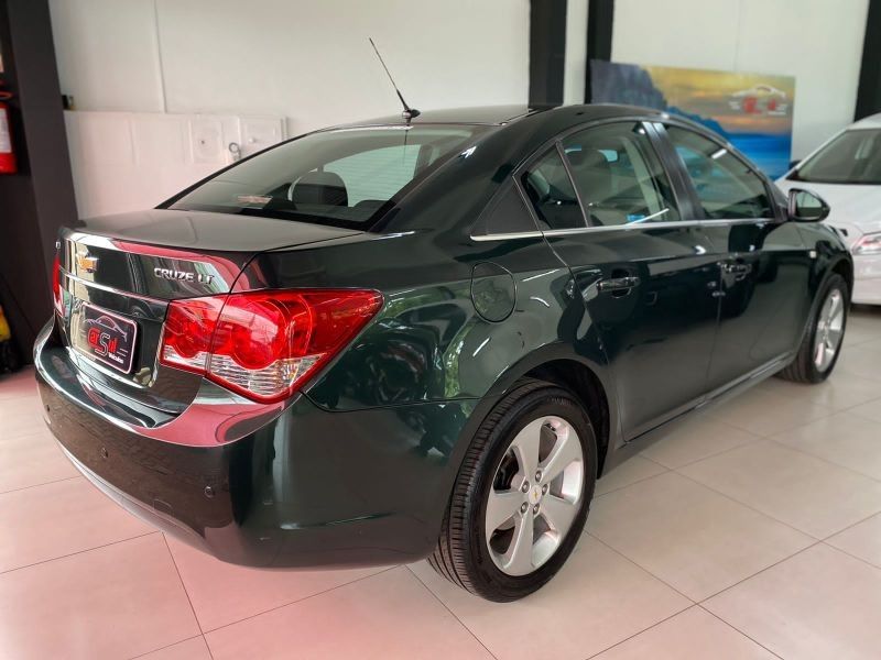 Chevrolet CRUZE LT 1.8 2012 CARSUL VEÍCULOS LAJEADO / Carros no Vale