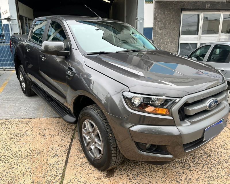 Ford RANGER C.DUPLA XLS 2.2 2019 CARSUL VEÍCULOS LAJEADO / Carros no Vale