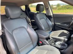 Hyundai SANTA FÉ 3.3 V6 2016 CARSUL VEÍCULOS LAJEADO / Carros no Vale