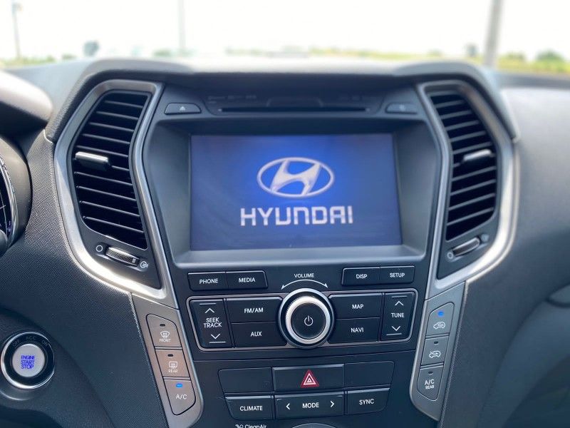 Hyundai SANTA FÉ 3.3 V6 2016 CARSUL VEÍCULOS LAJEADO / Carros no Vale