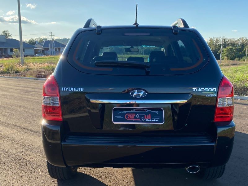 Hyundai TUCSON GLS 2.0 2017 CARSUL VEÍCULOS LAJEADO / Carros no Vale